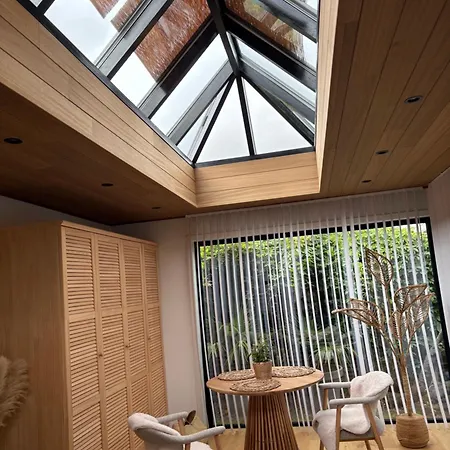 Efes בית אירוח *